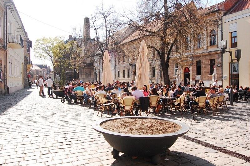 Impozitare diferențiată pe clădiri, în funcție de zonă, din 2022 la Cluj-Napoca! HORECA și industria de evenimene NU primesc scutiri