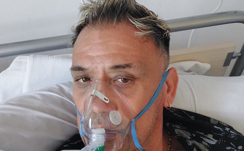 Antivaccinist din Zalău, infectat cu COVID: ”Îmi pare rău că nu m-am vaccinat”. A primit şi replica: "Nu te-aş fi tratat. Meritai să te trateze Şoşoacă"