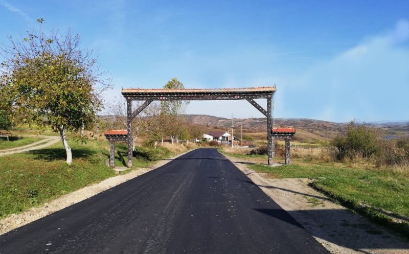 S-au terminat lucările de asfaltare pe un nou drum județean din Cluj