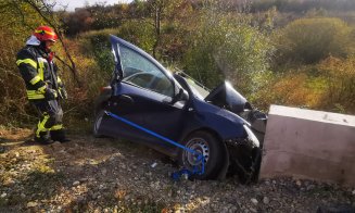 ACCIDENT teribil în Cluj! Un şofer A MURIT în impactul cu un cap de pod de pe contrasens