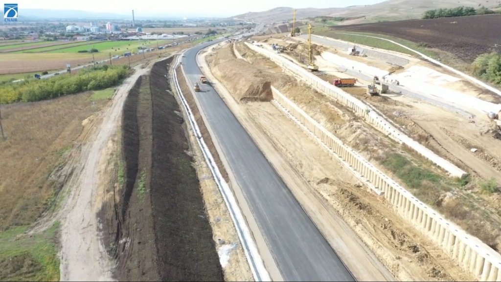 Vești proaste de pe lotul 2 al autostrăzii Sebeș-Turda. Pistol:"Nu văd cum am s-ar putea da în trafic până pe 15 noiembrie"