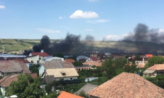 Incendiu la un apartament din Cluj-Napoca. Cauza probabilă, o țigară aprinsă lăsată nesupravegheată pe balcon.