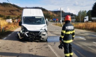 ACCIDENT grav în Cluj. O victimă de 45 de ani a ajuns de urgenţă la spital