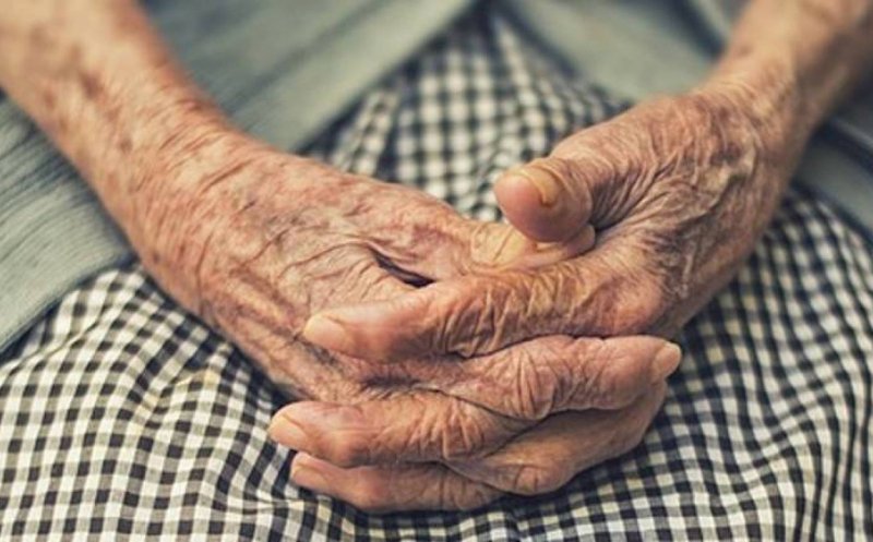 Halucinant! Femeie de 80 de ani: "Nu m-am vaccinat pentru că am auzit că o să rămân sterilă"
