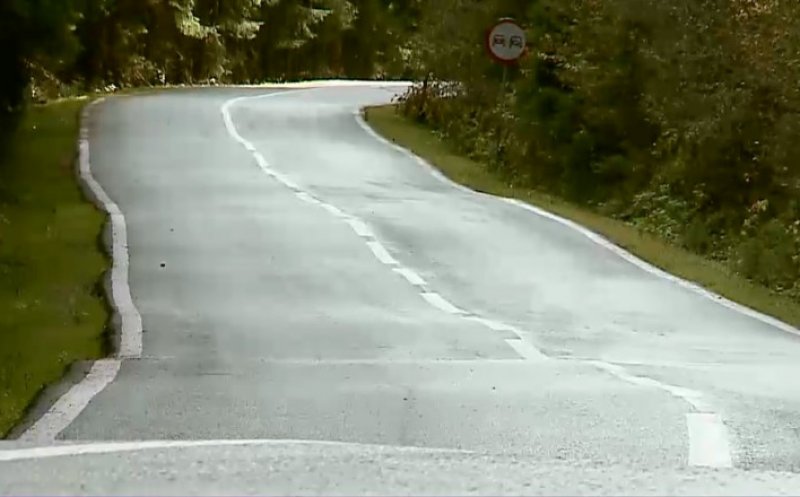 „Transalpina Clujului” a devenit un drum în valuri, după ce a fost proaspăt reparată