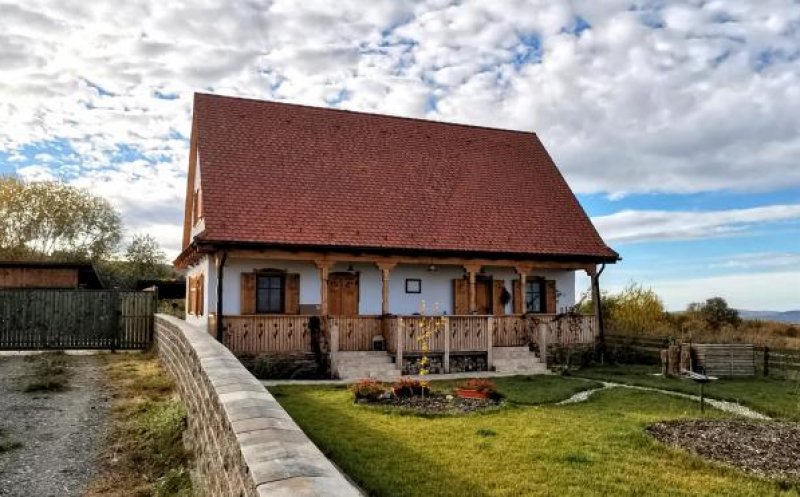 Casa minunată din Feleacu, cum nu se mai construiesc! Arhitecții au fost atenți la detalii