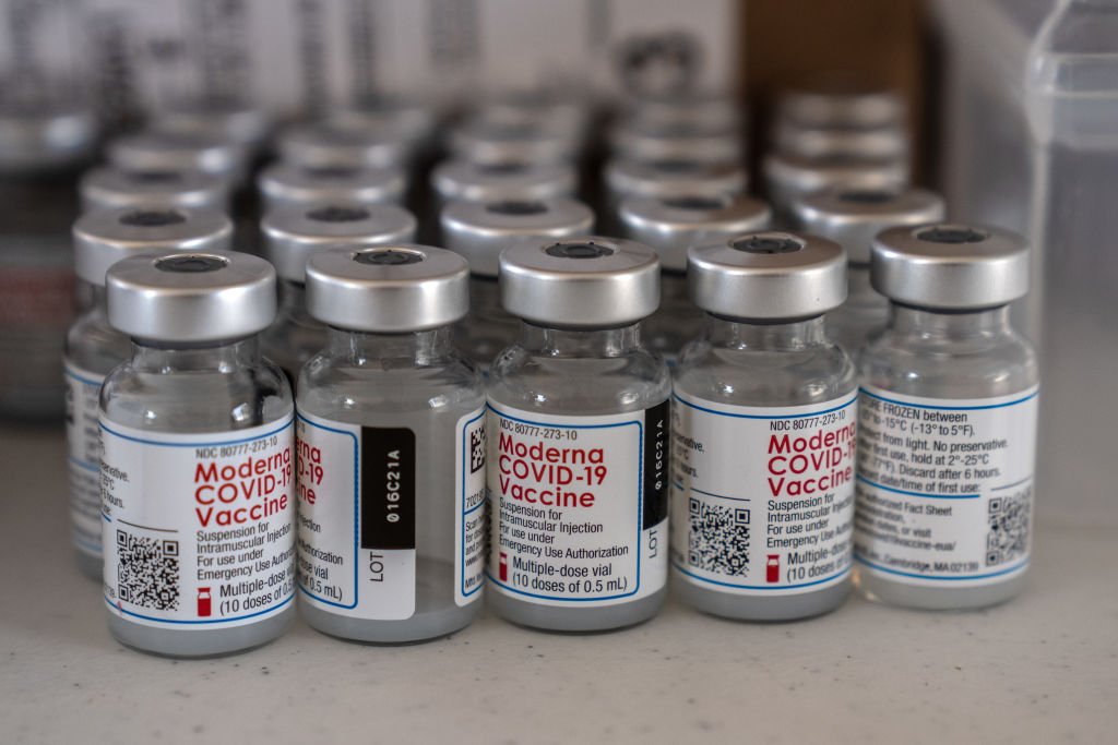 Moderna anunţă că vaccinul său anti-COVID este sigur pentru copiii între 6 și 11 ani
