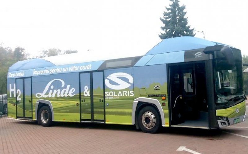 Cum arată autobuzul pe bază de hidrogen testat la Cluj. Costă jumătate de milion de euro