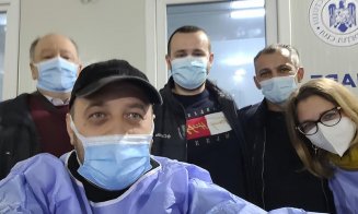 Ceai și pizza pentru medicii maratonului de vaccinare de la drive-thru! Prefectul și directorul DSP Cluj le-au adus