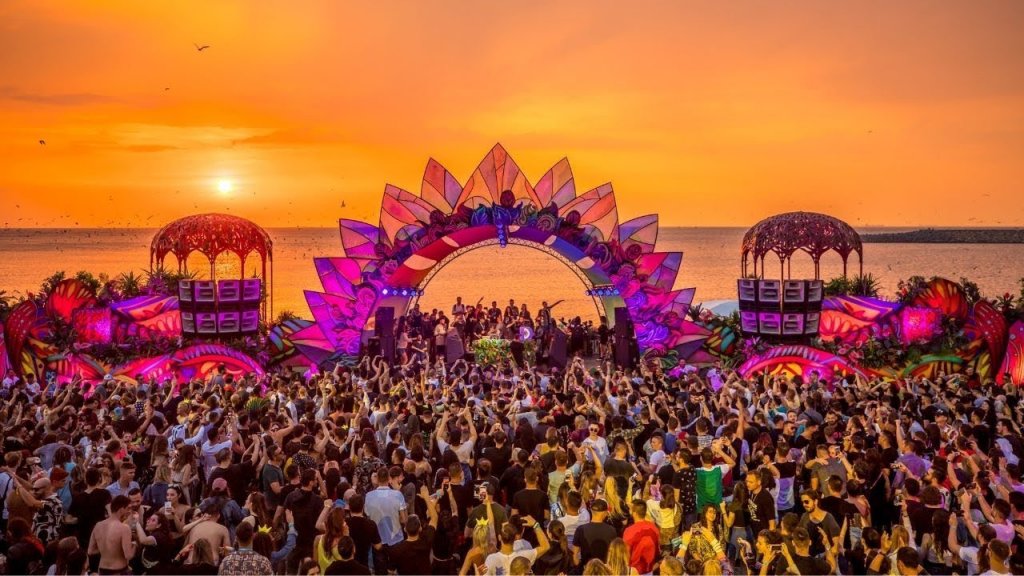 Festivalul Neversea revine în 2022