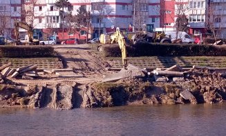 Ce se întâmplă pe malul stâng al Someşului, în zona Parcului Rozelor