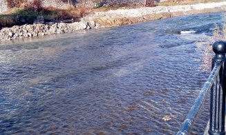 Ce se întâmplă pe malul stâng al Someşului, în zona Parcului Rozelor
