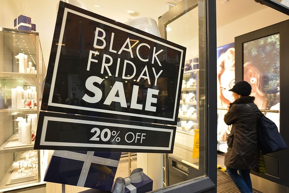 Mai multe firme din Cluj, amendate pentru nereguli de Black Friday. VEZI lista