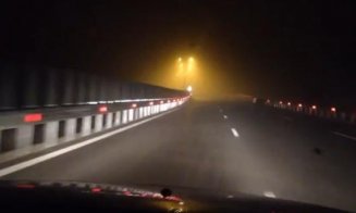 Accident Cluj: O mașină a intrat în parapet pe A3