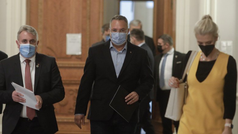 PNL va avea 8 ministere în noul Executiv! Cine sunt liberalii din Guvernul Ciucă