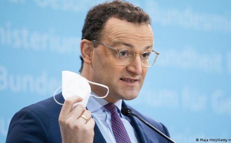 Ministrul german al Sănătăţii: Până la sfâşitul iernii, germanii vor fi ''vaccinaţi, vindecaţi sau morţi''