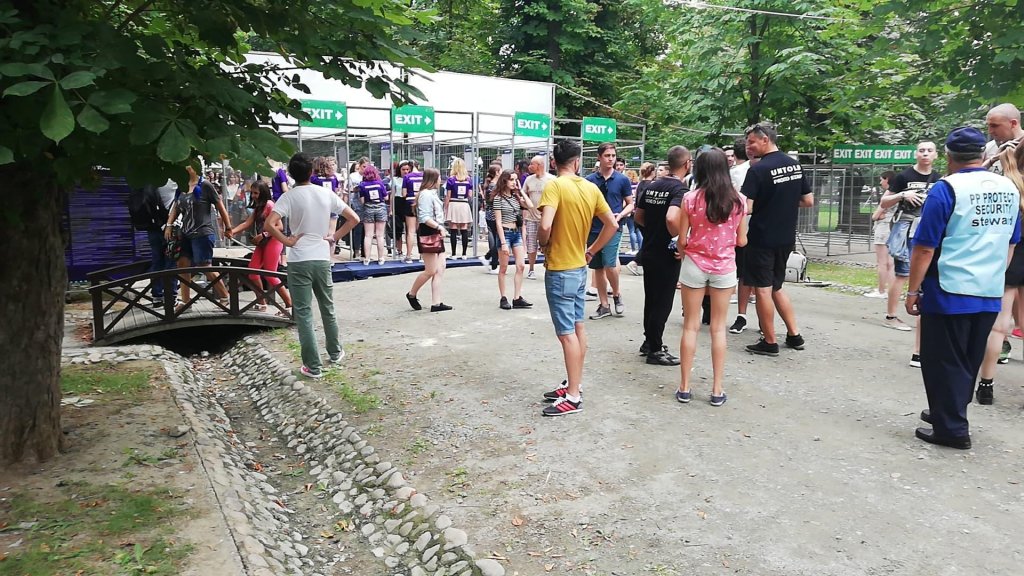 S-a dat startul chiriilor pentru UNTOLD 2022. Participanții vor scoate bani mulți din buzunar pentru a se caza la Cluj în perioada festivalului