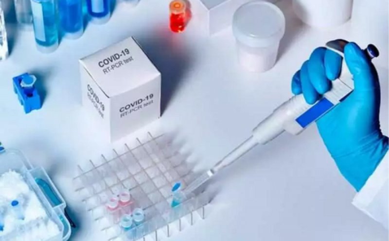 Simptomele pacienților infectați cu varianta Omicron sunt neobișnuite. Medic: „Se întâmplă la persoane tinere”