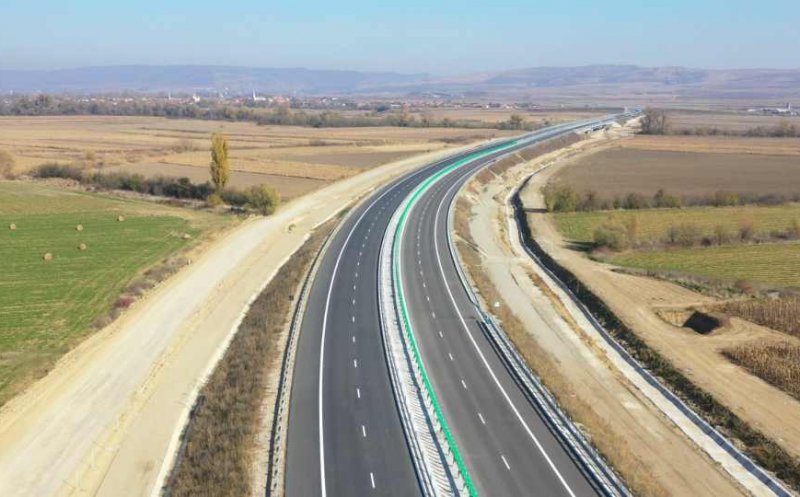 Grindeanu a dat o tură pe Autostrada A10 Sebeş-Turda "fără să ştie nimeni" înainte de darea în trafic