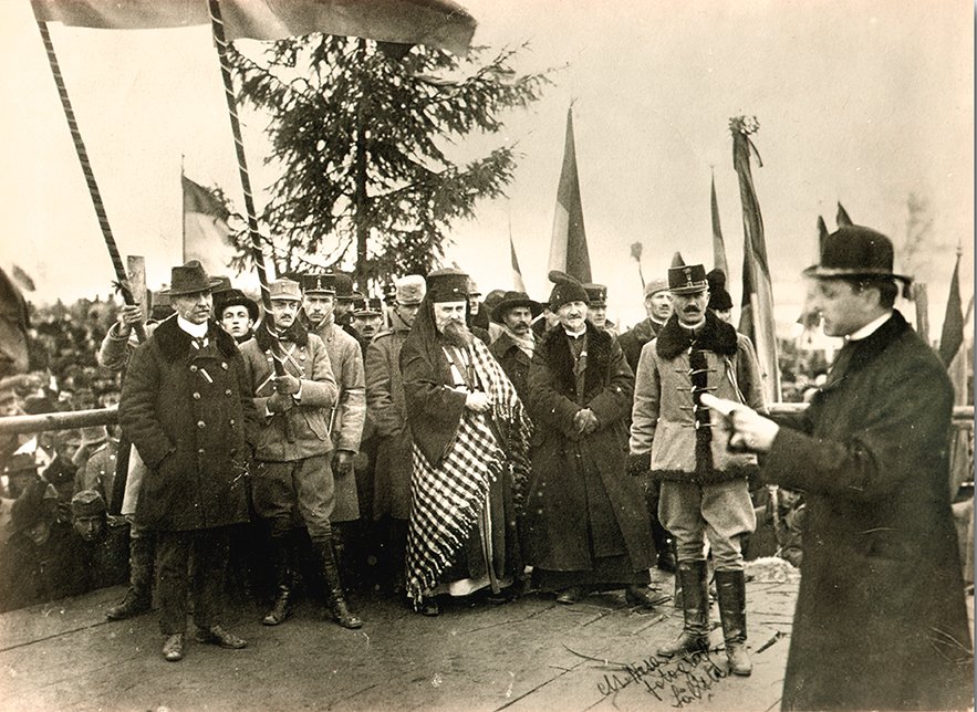 103 ani de la Marea Unire | Vocea Cardinalului Iuliu Hossu citind Rezoluțiunea Unirii