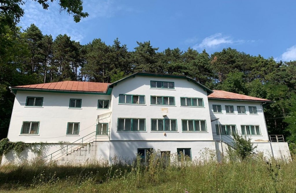 Consiliul Județean Cluj va reabilita Tabăra Școlară de la Leghia