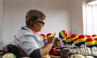 Povestea familiei Turcu. Clujenii care împodobesc brazii de Crăciun de pe toate cele 7 continente