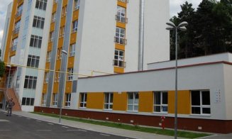 Un bărbat de 72 de ani s-a aruncat de la etajul unui salon al Spitalului Militar Cluj