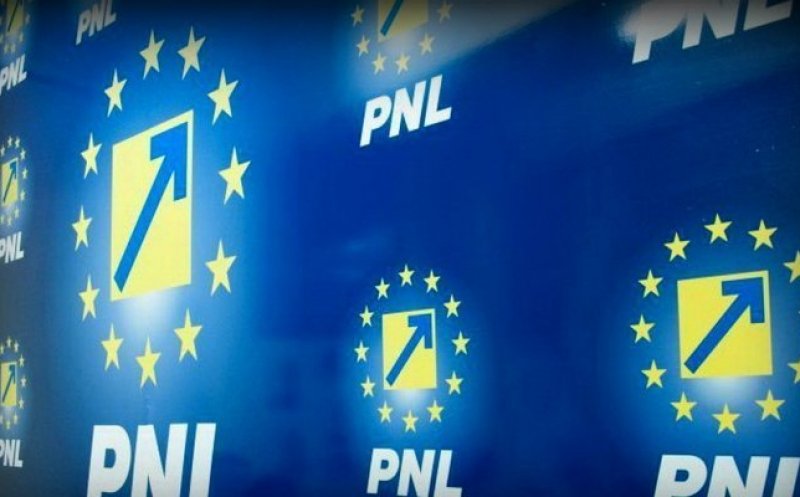 Cine este noul purtător de cuvânt al PNL. A fost supranumit „Ministrul în chiloți”