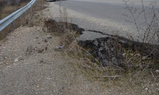 Un drum județean din Cluj arată dezastruos! Oamenii spun că de 15 ani este așa