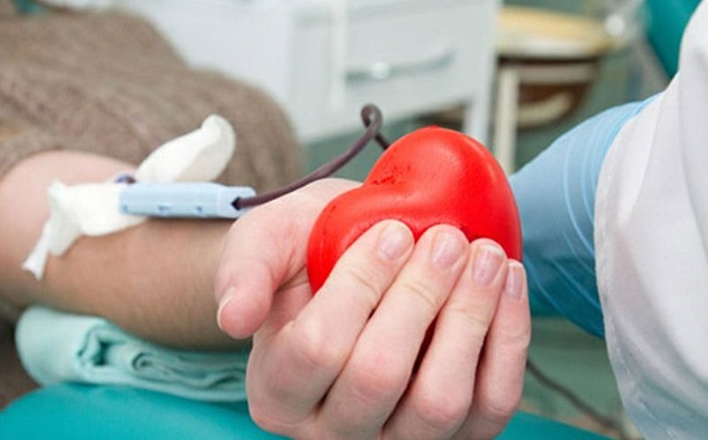 Apel la clujeni pentru donare de sânge! Studenții UMF Cluj oferă o serie de premii fiecărui donator