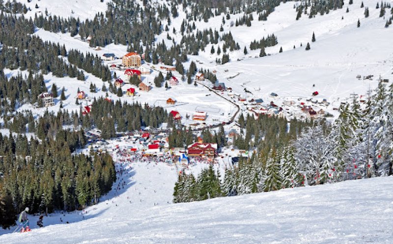 Vacanță de Crăciun! Cât te costă 3 nopți de cazare în stațiunile montane din România