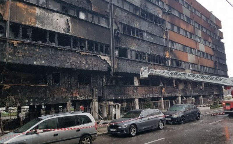Proprietarii apartamentelor distruse în incendiul de la Constanța, strigăte de disperare: ”Asigurarea acoperă doar pereţii, geamurile şi atât”