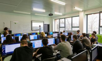 Educație financiară pentru elevi. A treia ediție a programului FinClub