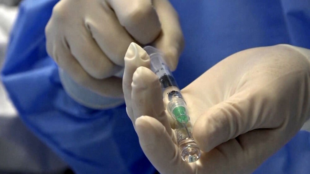 EMA a dat undă verde încă unui vaccin anti-COVID. Ce tehnologie folosește