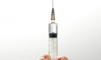 Israelul începe vaccinarea cu doza a patra anti-COVID-19