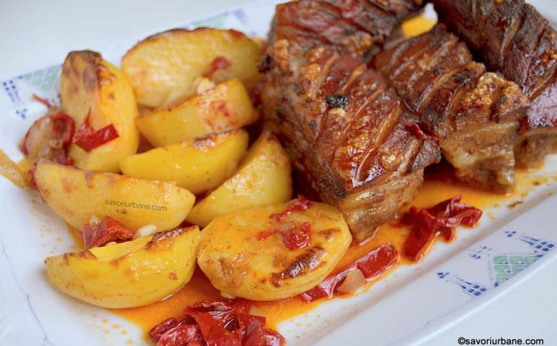 Rețetă de Crăciun | Friptură de porc la tavă, condimentată în stil ardelenesc