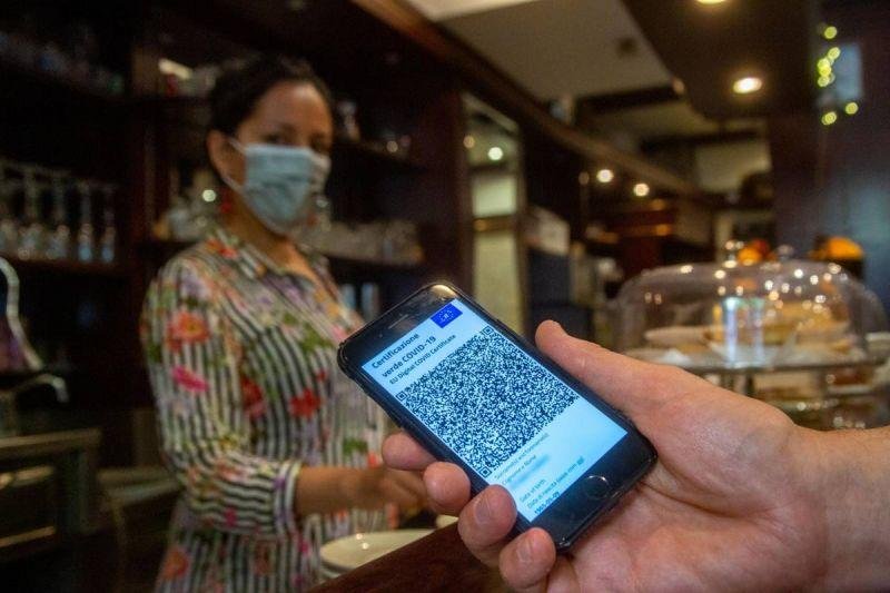 Surse: Certificatul COVID va fi adoptat până la finalul anului