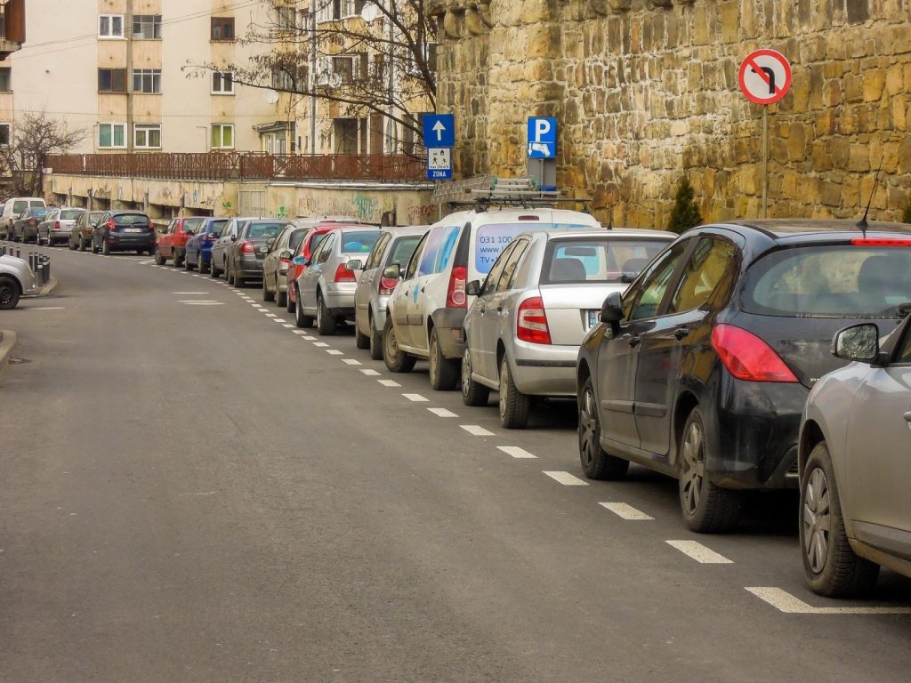 Parcarea la Cluj mai scumpă ca la Roma, Madrid sau Budapesta