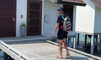 Ce bine se simt în Maldive Marco Dulca şi iubita lui cu 11 ani mai mare, Miki Buzărnescu
