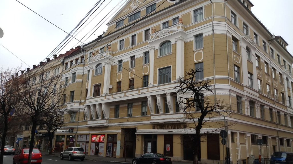 Palatul Sebestyen, una dintre bijuteriile Clujului, în PERICOL de PRĂBUȘIRE?