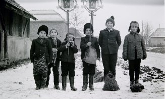 Cum arătau colindătorii Clujului în urmă cu 50 de ani