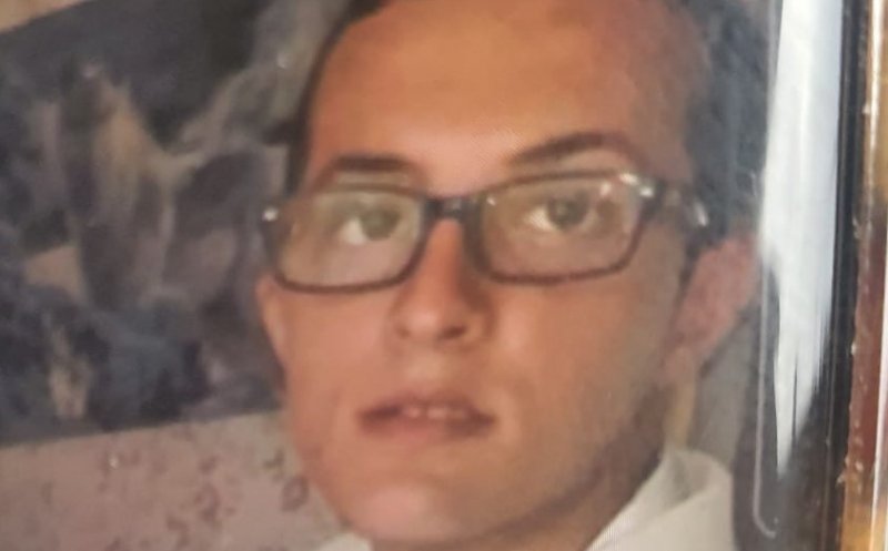 Un tânăr din Cluj este dat dispărut de 4 zile. L-ați văzut?