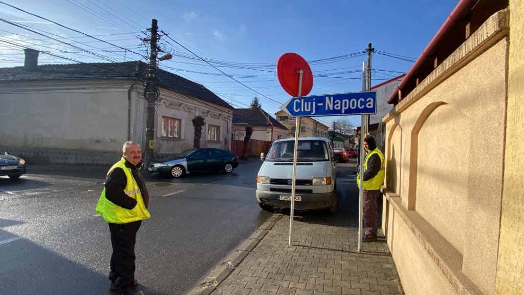 Puterea rețelelor de socializare. Un indicator din Dej a fost mutat după o poză publicată pe Facebook