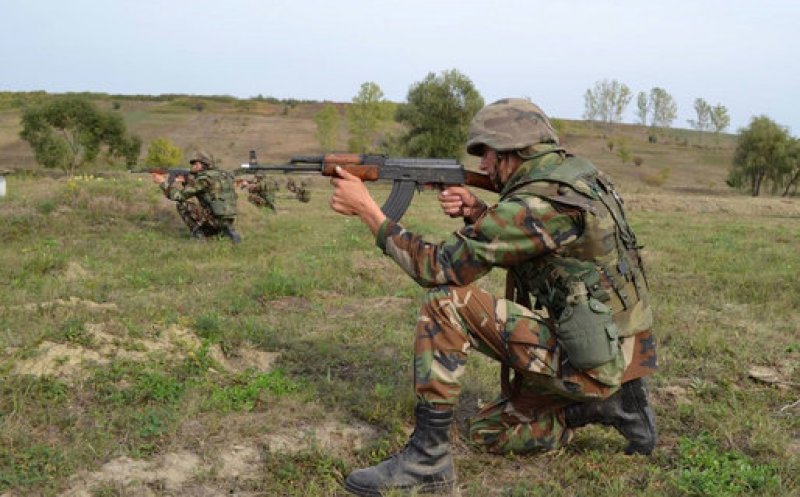 Vasile Dîncu caută rezerviști voluntari la Cluj. Câți bani poate lua un militar care stă acasă