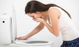 Simptome norovirus. Ce alimente trebuie să eviți ca să nu ai parte de „surprize”