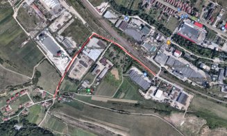 Drumul din Cluj care arată ca după bombardament. "Nimeni nu îşi dă interesul să îl repare de mai bine de 10 ani"
