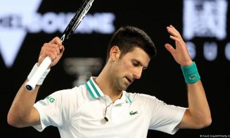 Victorie pentru Djokovic. Sârbul poate rămâne în Australia deoarece instanţa i-a revocat anularea vizei