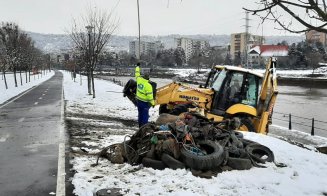 „Deșeuri istorice” găsite în apa Someșului Mic. Cum putem scăpa de mizerie