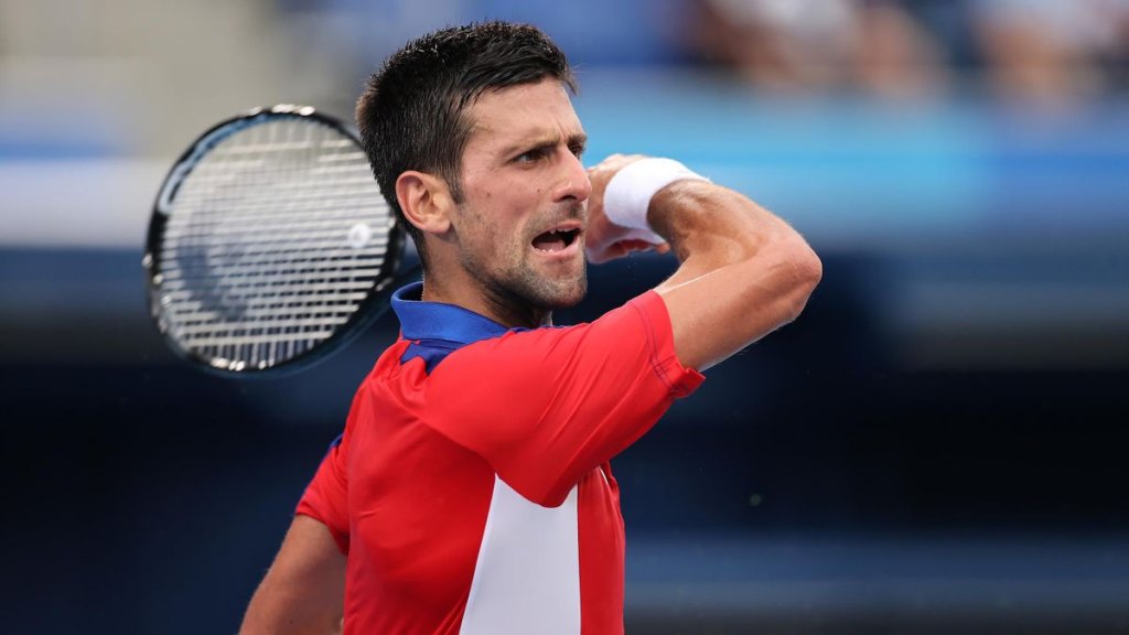 Djokovic spune că falsul din declaraţia sa de intrare în Australia este o "eroare administrativă"