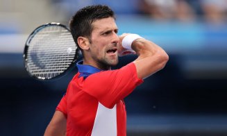 Djokovic spune că falsul din declaraţia sa de intrare în Australia este o "eroare administrativă"